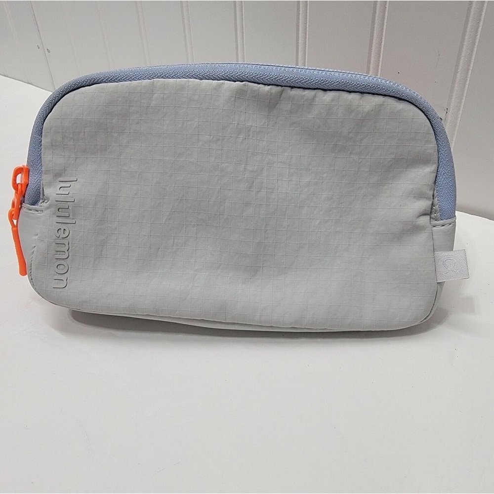 Lululemon everywhere, mini belt bag vapor (light, gray, baby blue, orange)